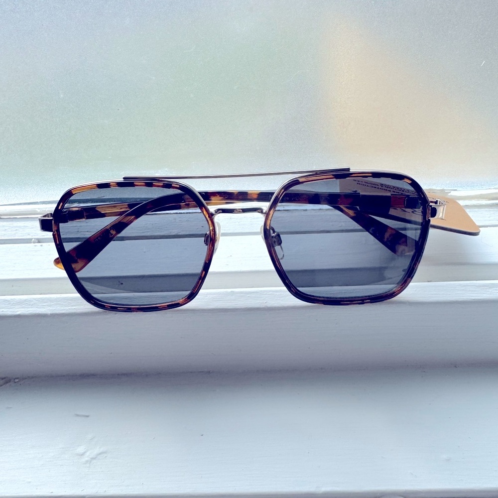NEW Frye Sunglasses